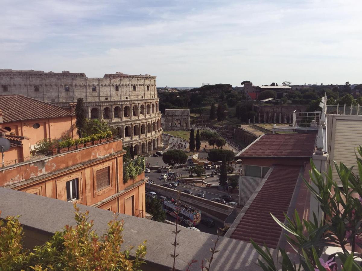 Superattico Sul Colosseo Rome Exterior photo